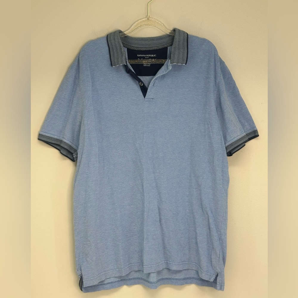 Banana Republic Light Blue Polo with Striped Jacquard Rib Collar size XL men’s